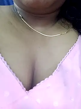 Snapshot of Lakhsmii chatting on 02-24-25, 01:46 Lakhsmii online show from 02-24-25, 01:46