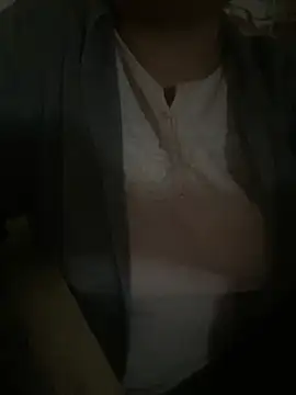 Snapshot of iloss2 chatting on 01-18-26, 12:42 iloss2 online show from 01-18-26, 12:42