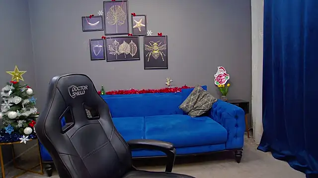 Snapshot of Katewalker_ chatting on 12-16-24, 06:05 Katewalker online show from 12-16-24, 06:05