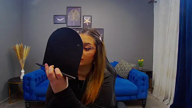 Snapshot of Katewalker_ chatting on 01-10-25, 06:06 Katewalker online show from 01-10-25, 06:06