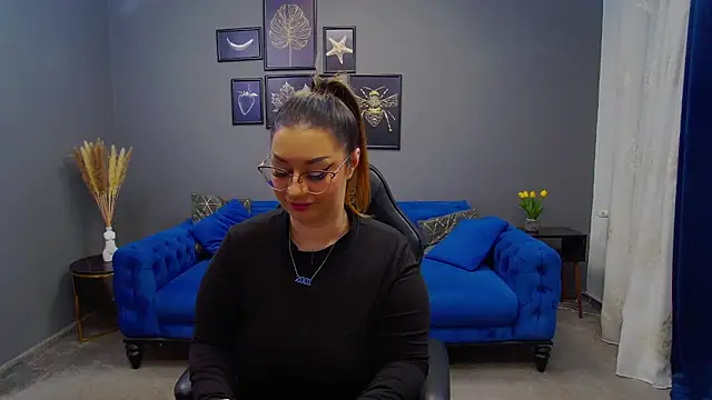 Snapshot of Katewalker_ chatting on 01-16-25, 06:06 Katewalker online show from 01-16-25, 06:06