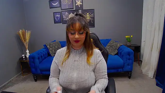 Snapshot of Katewalker_ chatting on 01-20-25, 06:10 Katewalker online show from 01-20-25, 06:10