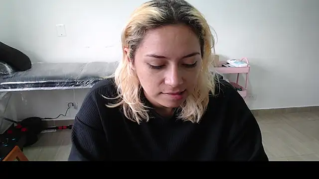 MommyMiaWs online show from 03-04-25, 12:22