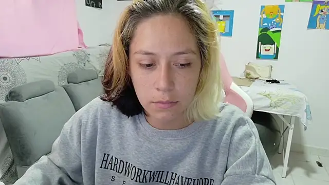 MommyMiaWs online show from 05-02-26, 06:13
