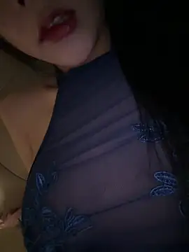 Snapshot of Serena-AU chatting on 03-12-26, 02:45 Serena-AU online show from 03-12-26, 02:45