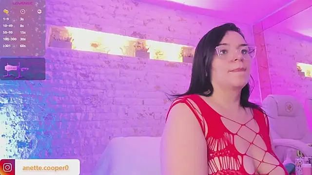 anette cooper online show from 02-19-25, 04:01