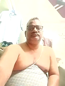 StarPacifist6 online show from 12-26-24, 03:20