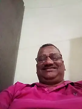 StarPacifist6 online show from 12-19-25, 05:09