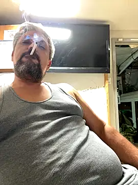 tank32s online show from 09-19-25, 07:21