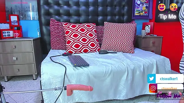 Snapshot of cinthya_walker1 chatting on 07-08-26, 02:21 cinthya walker1 online show from 07-08-26, 02:21