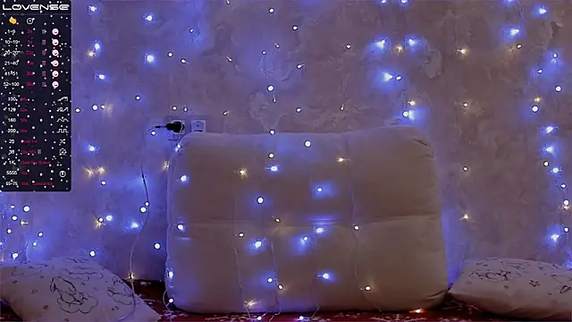 Snapshot of EvaSileZ chatting on 01-06-26, 05:11 EvaSileZ online show from 01-06-26, 05:11