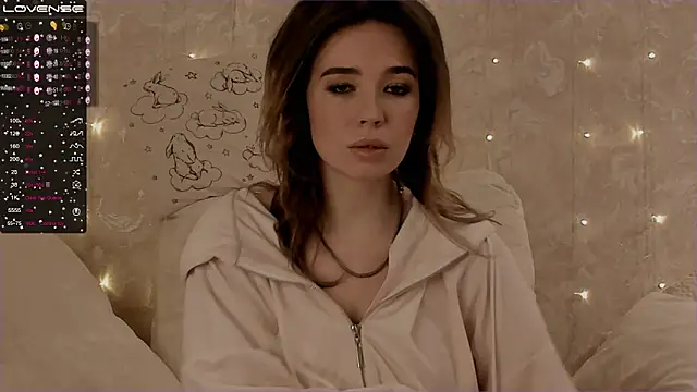 Snapshot of EvaSileZ chatting on 02-24-26, 03:43 EvaSileZ online show from 02-24-26, 03:43