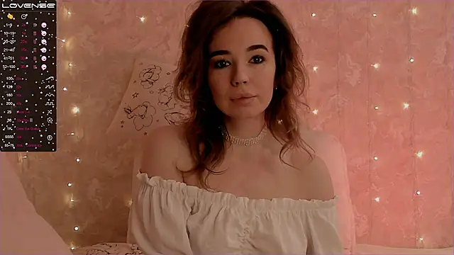 Snapshot of EvaSileZ chatting on 03-07-26, 06:32 EvaSileZ online show from 03-07-26, 06:32