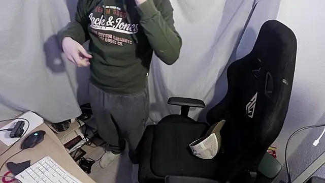 FunBoyPassiv online show from 03-17-26, 07:39