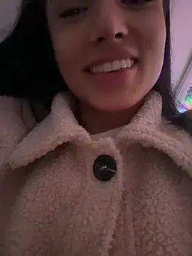 EvaMoet online show from 12-08-24, 02:07