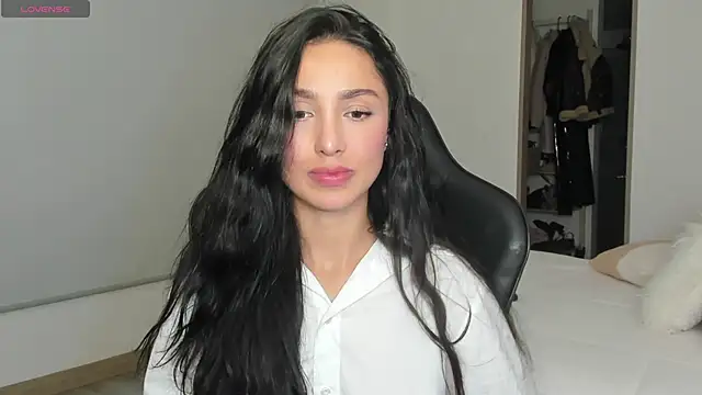 EvaMoet online show from 03-14-25, 06:53