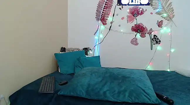 Snapshot of liliimilf chatting on 03-05-25, 10:11 liliimilf online show from 03-05-25, 10:11