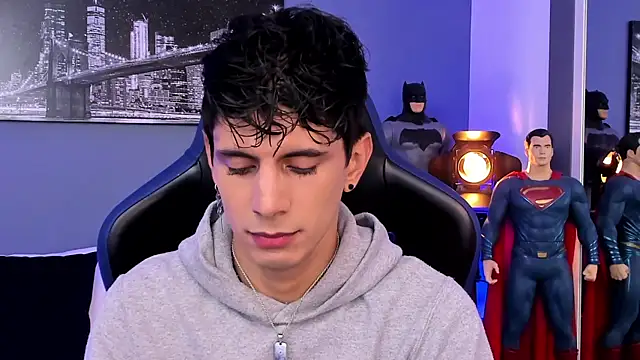 Snapshot of Jeick-Dawson chatting on 09-10-25, 03:17 Jeick-Dawson online show from 09-10-25, 03:17