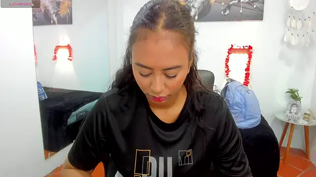 tracycum online show from 02-25-25, 07:36