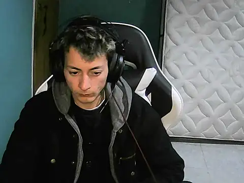 Snapshot of Jughead_16 chatting on 09-21-25, 10:33 Jughead 16 online show from 09-21-25, 10:33