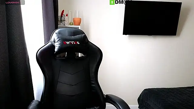 Snapshot of gracedorce chatting on 02-16-25, 03:47 gracedorce online show from 02-16-25, 03:47