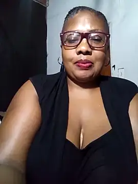 Snapshot of YELLOW_BONE chatting on 03-03-25, 08:11 YELLOW BONE online show from 03-03-25, 08:11