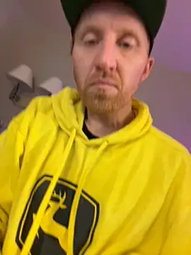 b1gd1ckg1nger86 online show from 02-12-25, 09:11