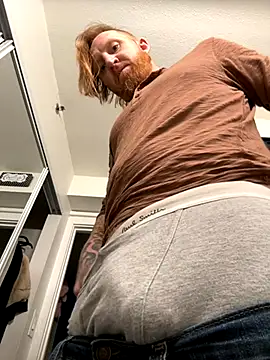 b1gd1ckg1nger86 online show from 10-16-25, 01:28