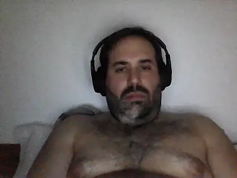 Snapshot of The_Masterxxx14 chatting on 04-29-26, 05:30 The Masterxxx14 online show from 04-29-26, 05:30