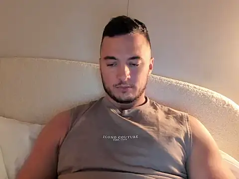 paulblack21 online show from 04-11-26, 07:40