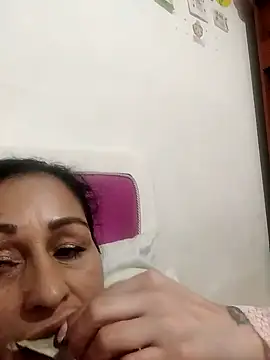 Snapshot of _Scarlett_Sweet chatting on 03-06-25, 05:03 Scarlett Sweet online show from 03-06-25, 05:03