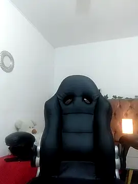 Snapshot of _Scarlett_Sweet chatting on 03-08-25, 07:49 Scarlett Sweet online show from 03-08-25, 07:49