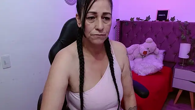 Snapshot of _Scarlett_Sweet chatting on 03-09-25, 07:59 Scarlett Sweet online show from 03-09-25, 07:59