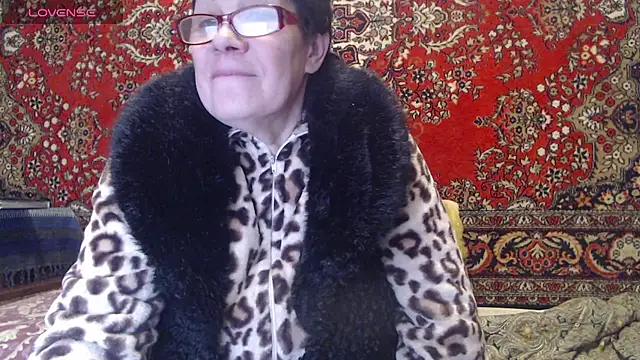 Snapshot of Sandra_Carina chatting on 12-19-25, 06:48 Sandra Carina online show from 12-19-25, 06:48