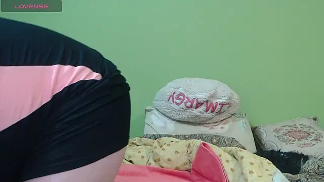 Snapshot of Sandra_Carina chatting on 02-01-26, 12:20 Sandra Carina online show from 02-01-26, 12:20