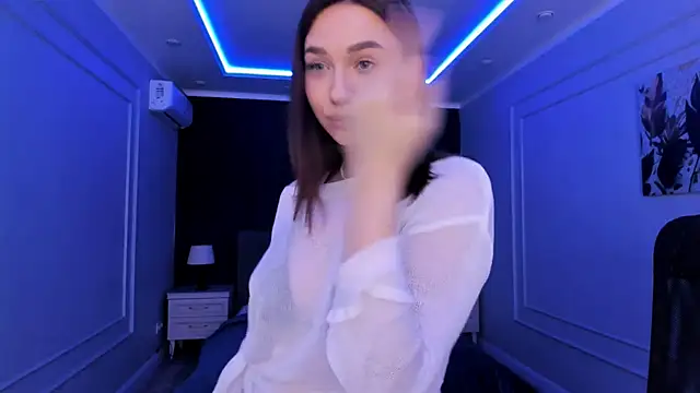 GracefulLook online show from 03-13-25, 03:54