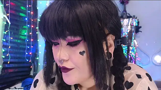 wickedxqueen online show from 03-04-25, 10:16