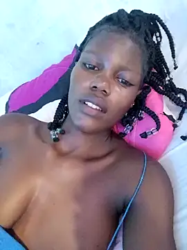 Snapshot of Slender-simple1 chatting on 11-24-25, 02:28 Slender-simple1 online show from 11-24-25, 02:28