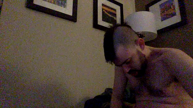 Fr4nk1eFFuxxx online show from 01-04-25, 07:55