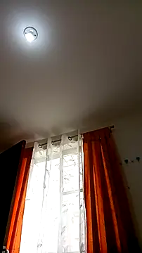 JohanyLatino online show from 04-04-26, 03:42