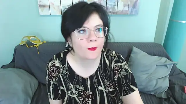 Snapshot of EverlyRays chatting on 03-07-25, 02:23 EverlyRays online show from 03-07-25, 02:23