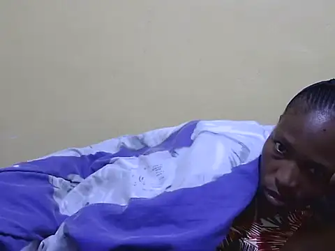 Smillie prety online show from 09-14-25, 03:27