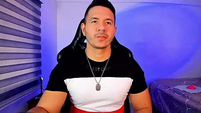 Snapshot of ransoj chatting on 10-28-25, 02:09 ransoj online show from 10-28-25, 02:09