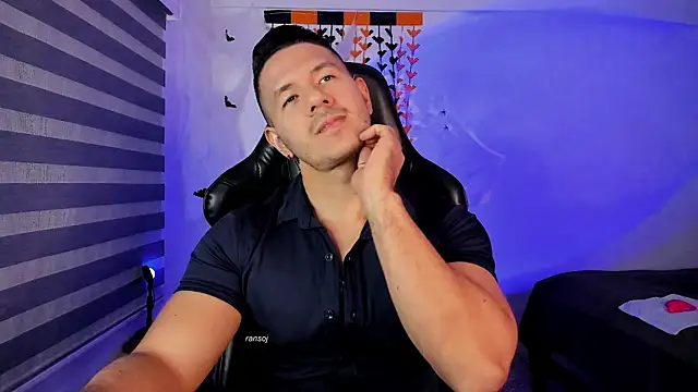 Snapshot of ransoj chatting on 11-01-25, 10:12 ransoj online show from 11-01-25, 10:12