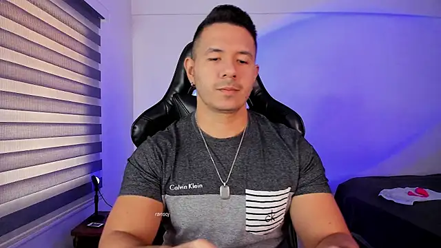 Snapshot of ransoj chatting on 11-03-25, 02:07 ransoj online show from 11-03-25, 02:07