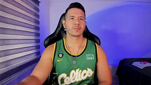 Snapshot of ransoj chatting on 11-05-25, 01:22 ransoj online show from 11-05-25, 01:22