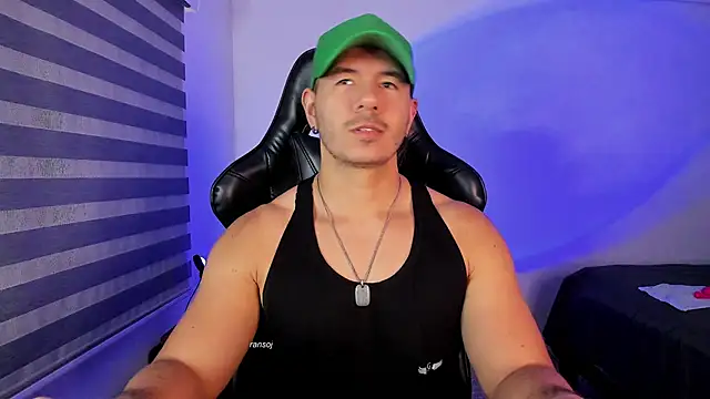 Snapshot of ransoj chatting on 11-06-25, 01:28 ransoj online show from 11-06-25, 01:28