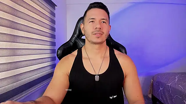 Snapshot of ransoj chatting on 11-26-25, 02:29 ransoj online show from 11-26-25, 02:29