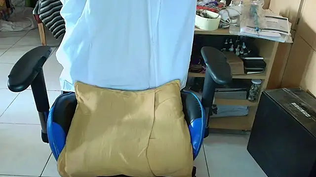 angelgarcia269 online show from 11-04-25, 11:53