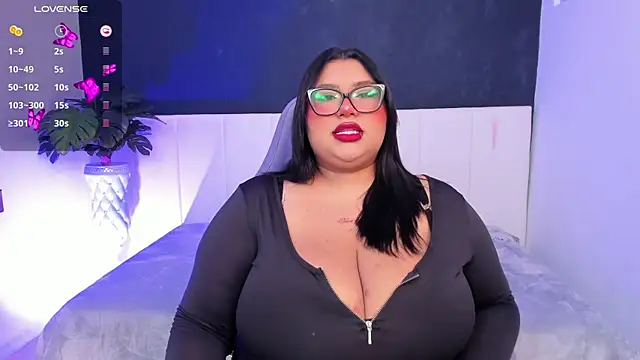 Snapshot of tifanny_bigboobs11 chatting on 06-18-26, 11:14 tifanny bigboobs11 online show from 06-18-26, 11:14